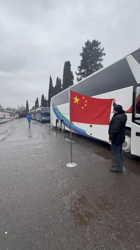  德黑兰风暴骤起，侨胞北上归途；霍尔木兹通道紧锁，能源市场动荡。 新闻 德黑兰风暴骤起，侨胞北上归途；霍尔木兹通道紧锁，能源市场动荡。 新闻