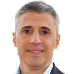  圣保罗俱乐部突发决定，主教练克雷斯波正式离任；整个团队一同告别。 体育新闻 圣保罗俱乐部突发决定，主教练克雷斯波正式离任；整个团队一同告别。 体育新闻