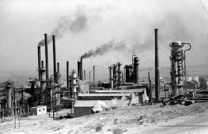  玉门，从石油摇篮到戈壁荒城；辉煌落幕后，如何重寻生机。 文化旅游