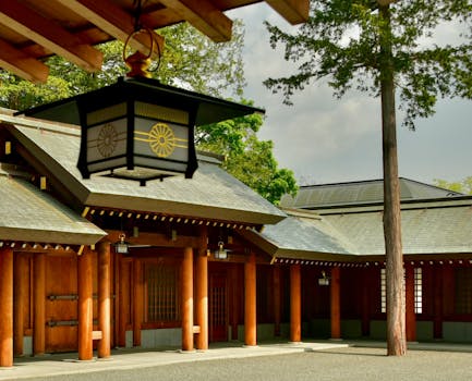  刘璇离职徕芬；转型路径遇阻；增长逻辑待重塑。 企业服务