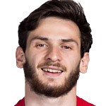  巴黎圣日耳曼大胜切尔西，克瓦拉茨赫利亚赛后表达喜悦；球队展现强大实力。 体育新闻