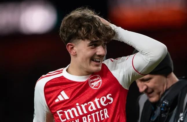  16岁少年刷新历史；鲁尼寄语道曼：享受天赋，平衡学业与赛场。 体育新闻 16岁少年刷新历史；鲁尼寄语道曼：享受天赋，平衡学业与赛场。 体育新闻 16岁少年刷新历史；鲁尼寄语道曼：享受天赋，平衡学业与赛场。 体育新闻