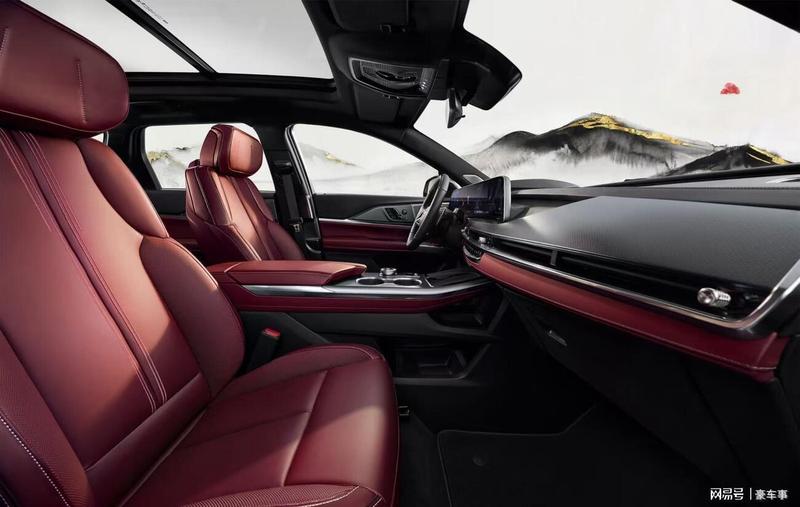  豪华市场的信任危机：凯迪拉克XT5为何押注服务兜底 企业服务