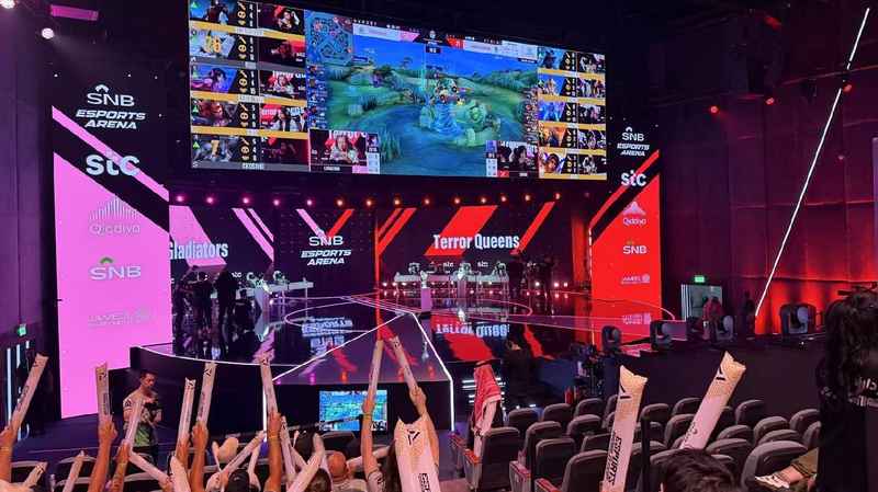  行业演进视角：脱口秀产业破圈后的价值重构与情感连接 新闻