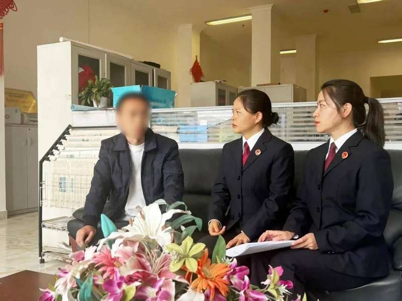  《断供风波后的惊天逆转：一家房企如何在绝境中找到生机》 新闻