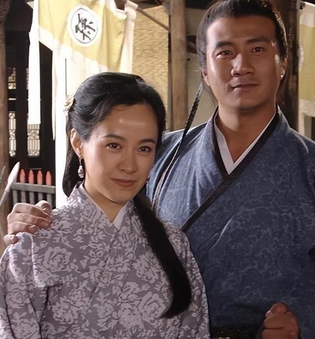  从影后到话剧舞台：剧雪的职业降速哲学与内在逻辑 影视小说