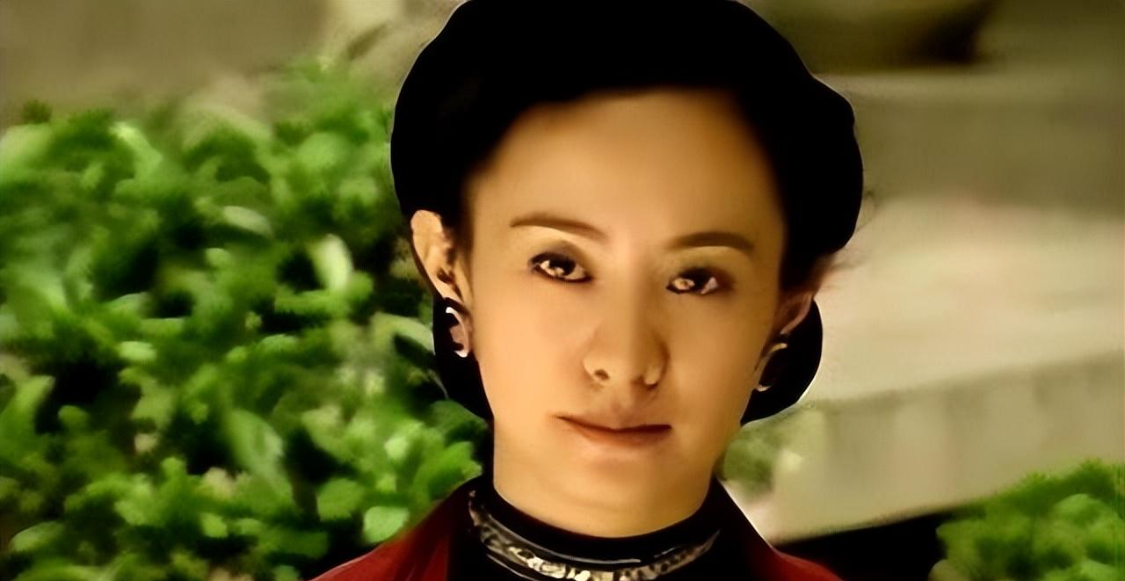  从影后到话剧舞台：剧雪的职业降速哲学与内在逻辑 影视小说